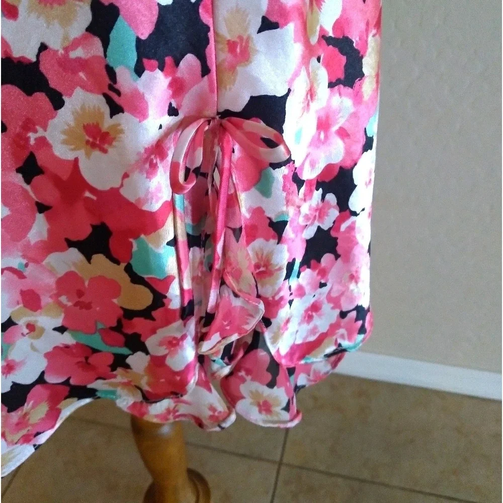 Vintage 90s‎ Pink Floral Satin Robe and Chemise Nightgown 2 Piece Loungewear Set